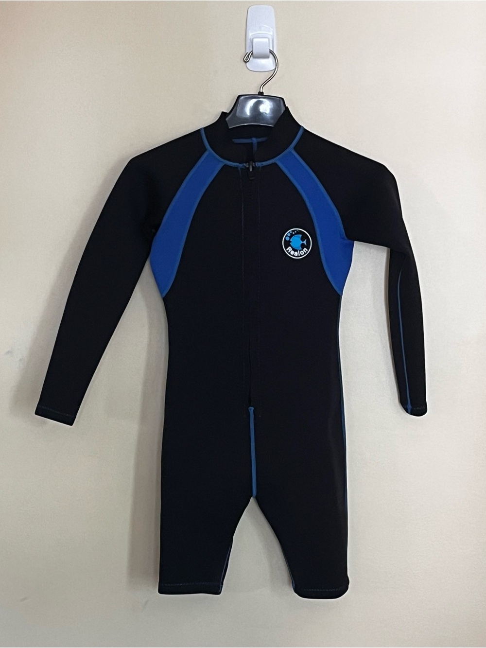 Realon Child’s Shortie Wetsuit Size XL